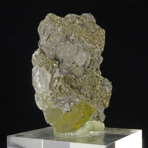 Fluorite recouverte de pyrite