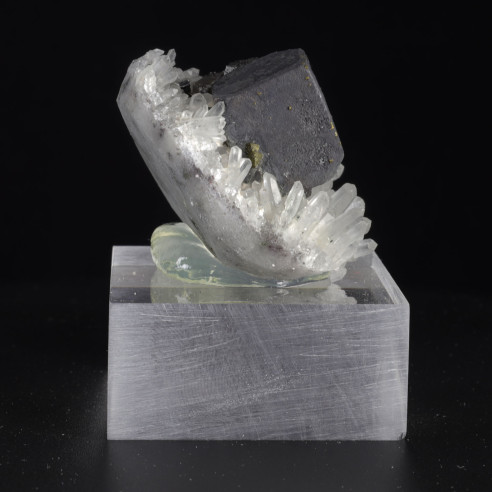Galène en association avec blende et chalcopyrite sur quartz Madan Bulgarie