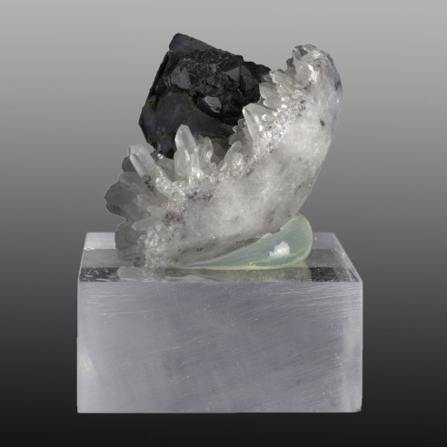 Galena in association with blende and chalcopyrite on quartz Madan Bulgaria