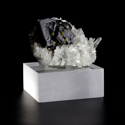 Galène en association avec blende et chalcopyrite sur quartz