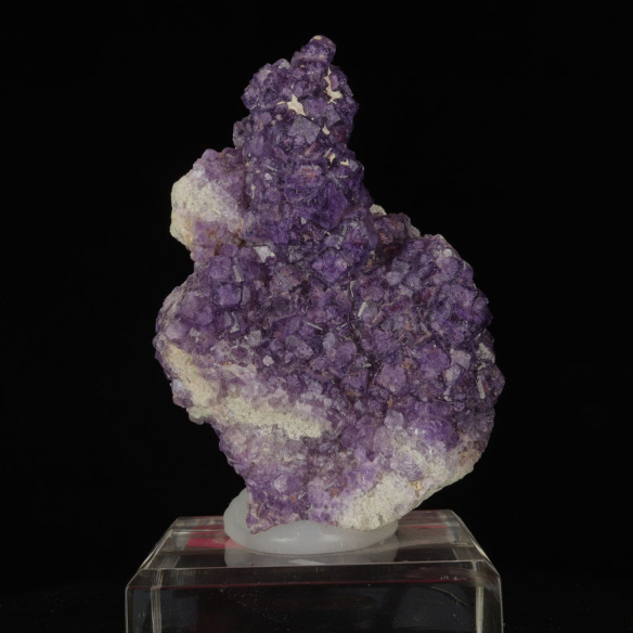 Fluorite on quartz