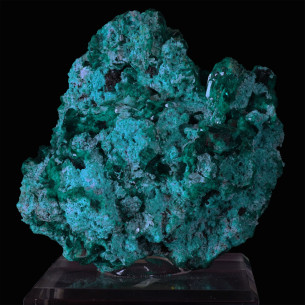 Dioptase en provenance de la mine de Mine de Mindouli au Congo.