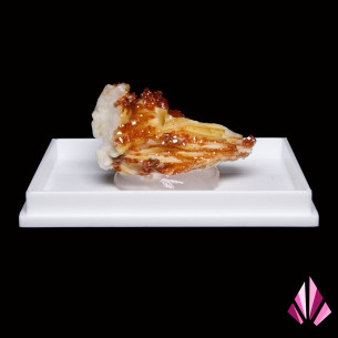 Vanadinite on white baryte from the Mibladen region of Morocco. 2