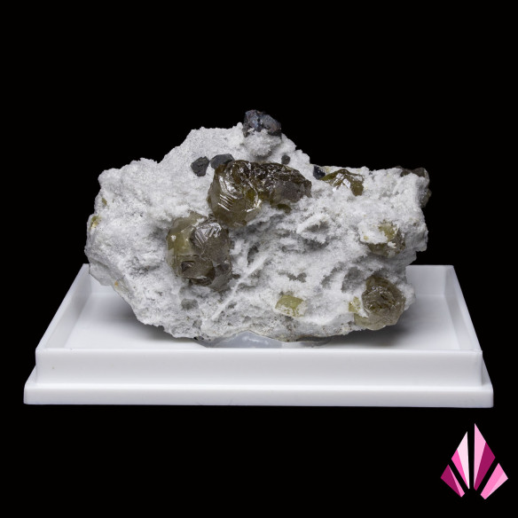 Cléophane on quartz (Madan district in Bulgaria)