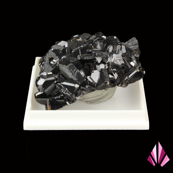 Tetrahedron-shaped Blende marmatite (LLP-003) Madan Bulgarie.
