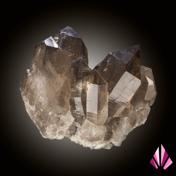 Mineral : Smoky quartz from Alps