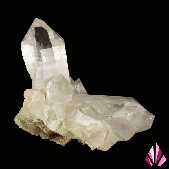 Quartz hyalin France: colorless and transparent.