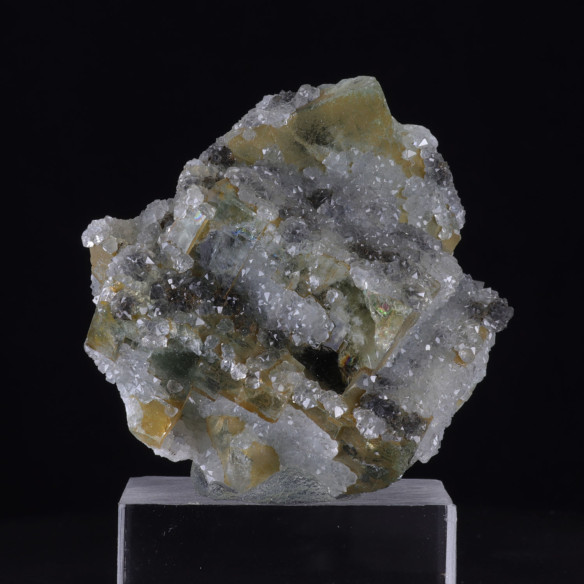 Fluorite française présentée sur socle Réf.48