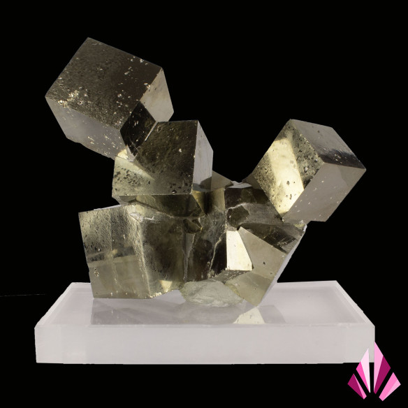 Magnifiques cubes de Pyrite: face arrière du minéral.