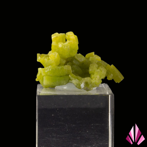 Pyromorphite Hunan China Ref359: beautiful green.