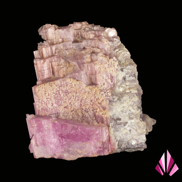 Tourmaline in Minas Gerais steps.